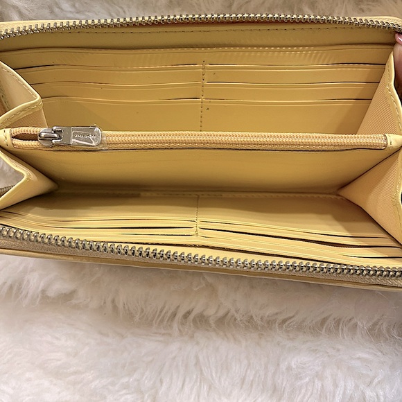 Coach Signature Tan and Golden Yellow Color-Block Coated Canvas Wallet - Picture 7 of 10